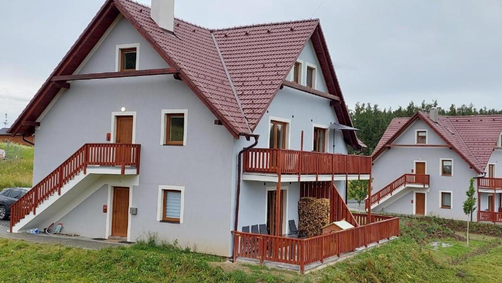 Apartman U Sedmikrasky Vaclavov u Bruntalu Екстериор снимка